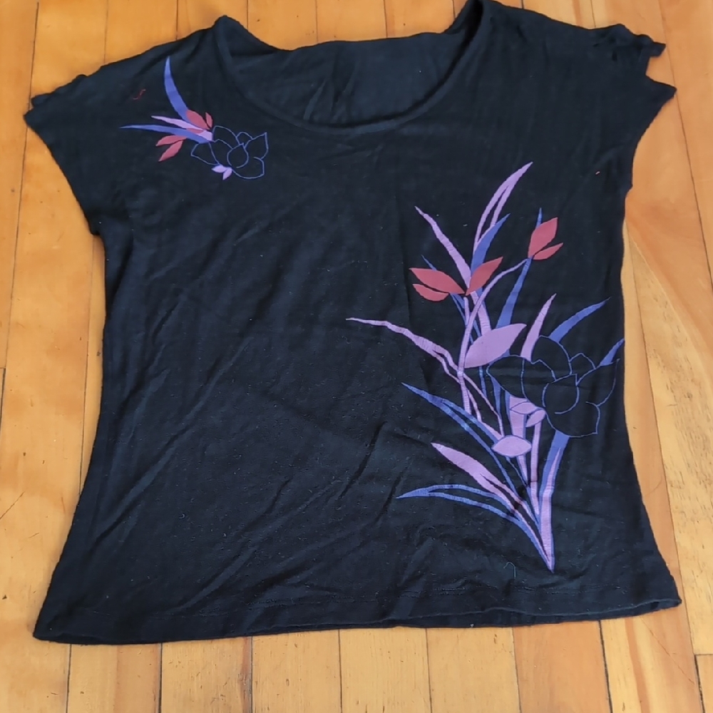 Elegant Black Tee with Purple Floral Design Inwear